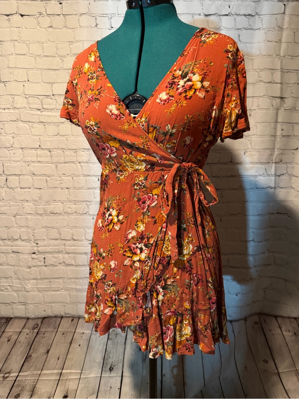 Xhilaration Dusty Rose Floral Wrap Dress